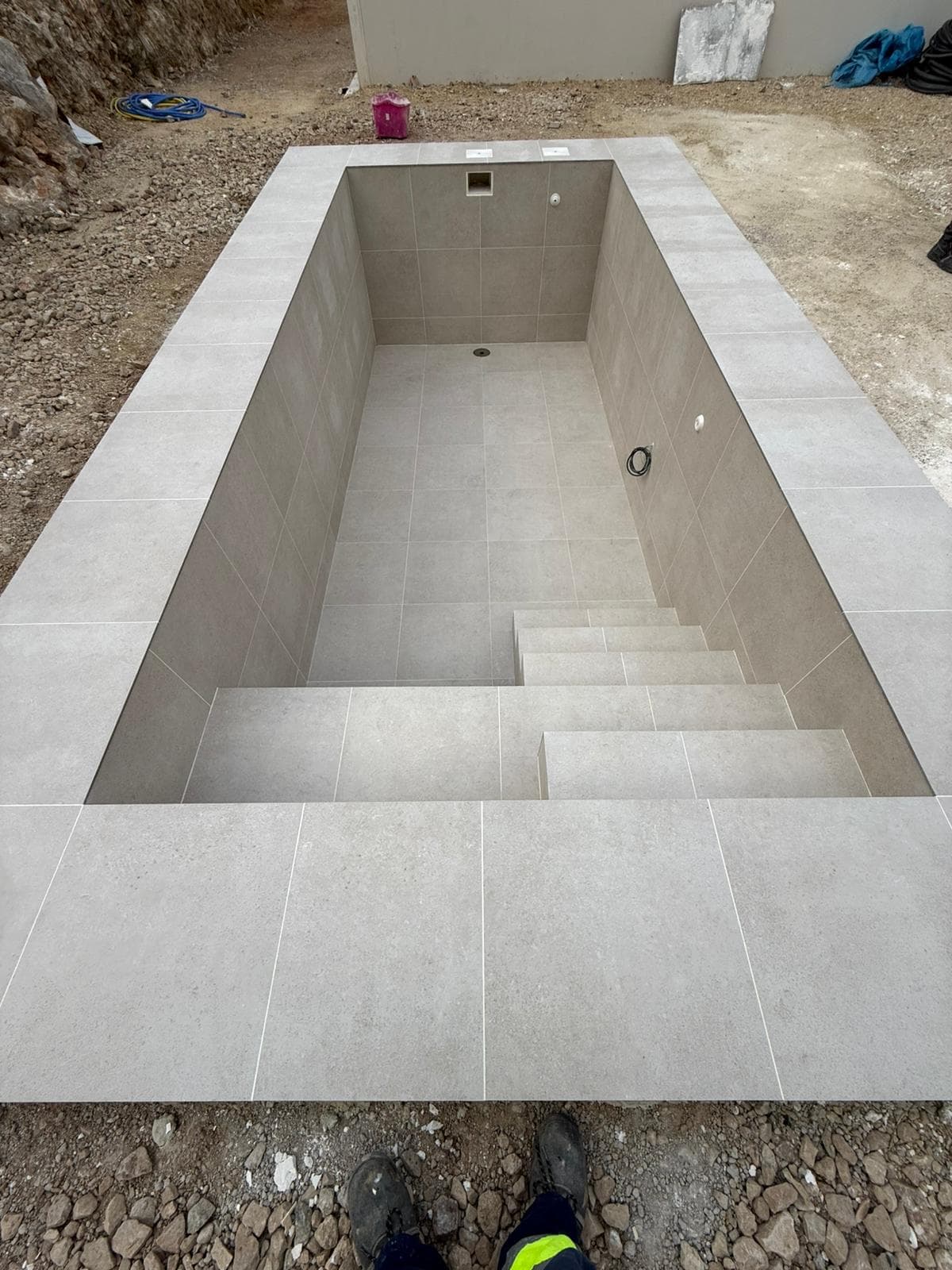 Acabado porcelánico minimalista